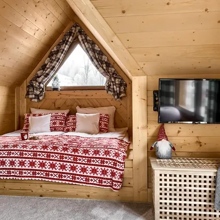 Gorskie Widoki ビャウィ・ドゥナイェツ